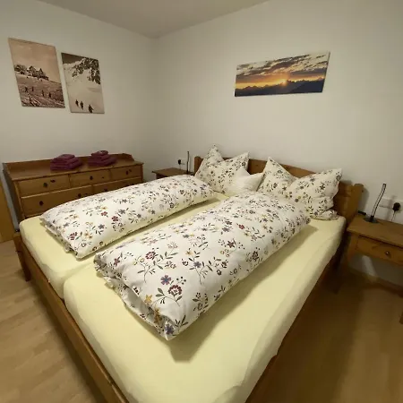 Appartement Chalet Tschengla *